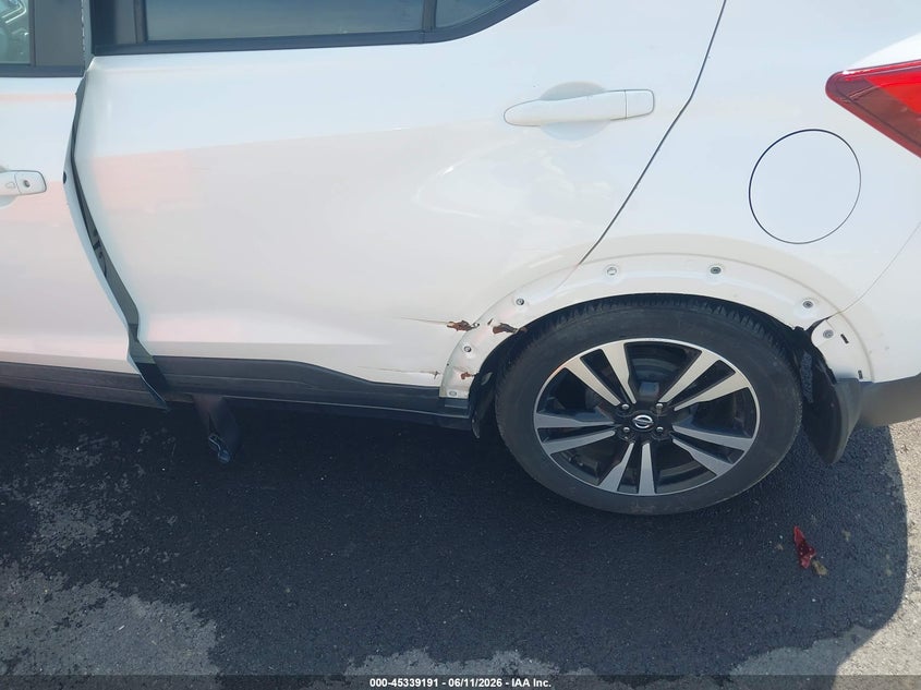 2019 Nissan Kicks Sv VIN: 3N1CP5CU0KL479243 Lot: 45339191