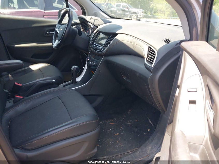 2019 CHEVROLET TRAX auction photo 5