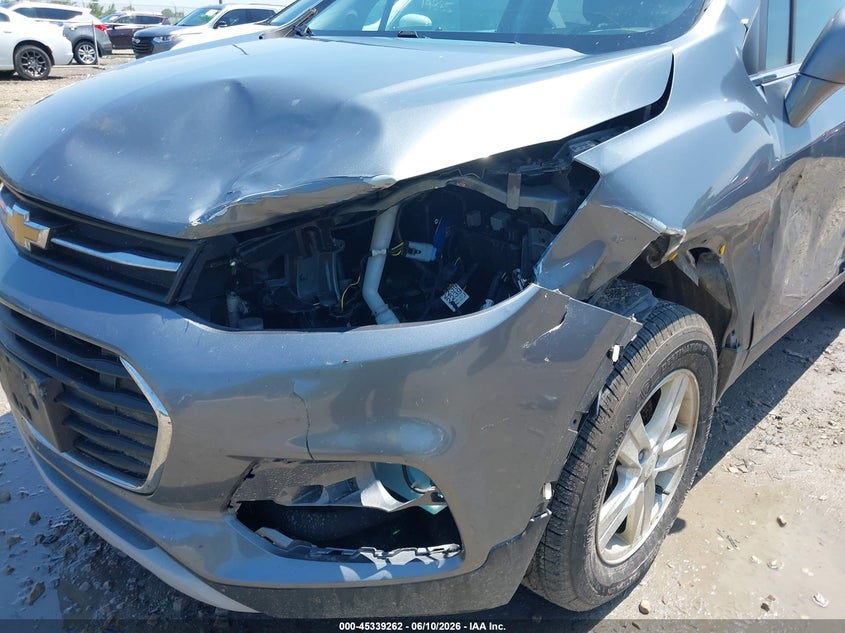 2019 CHEVROLET TRAX auction photo 6