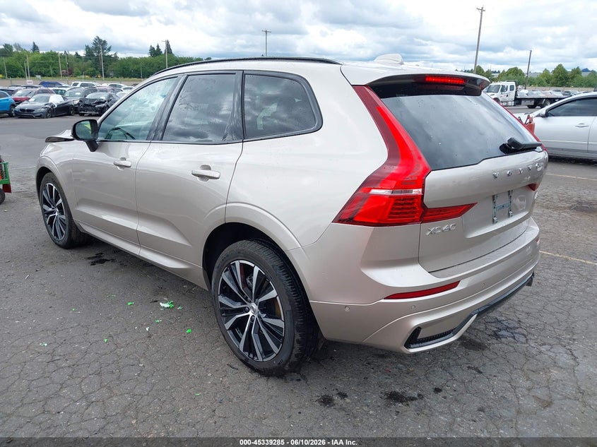 Vin: yv4l12rl8r1916139, lot: 45837221, volvo xc60 b5 plus dark theme 20243