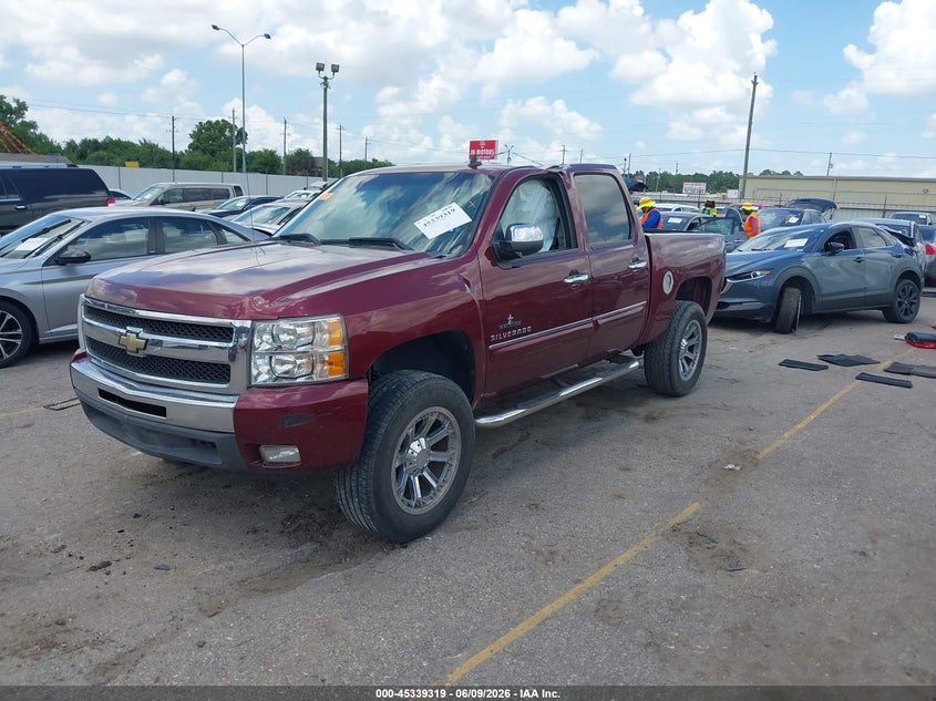 3GCPCSE03DG145609 2013 CHEVROLET SILVERADO 1500 LT photo 1