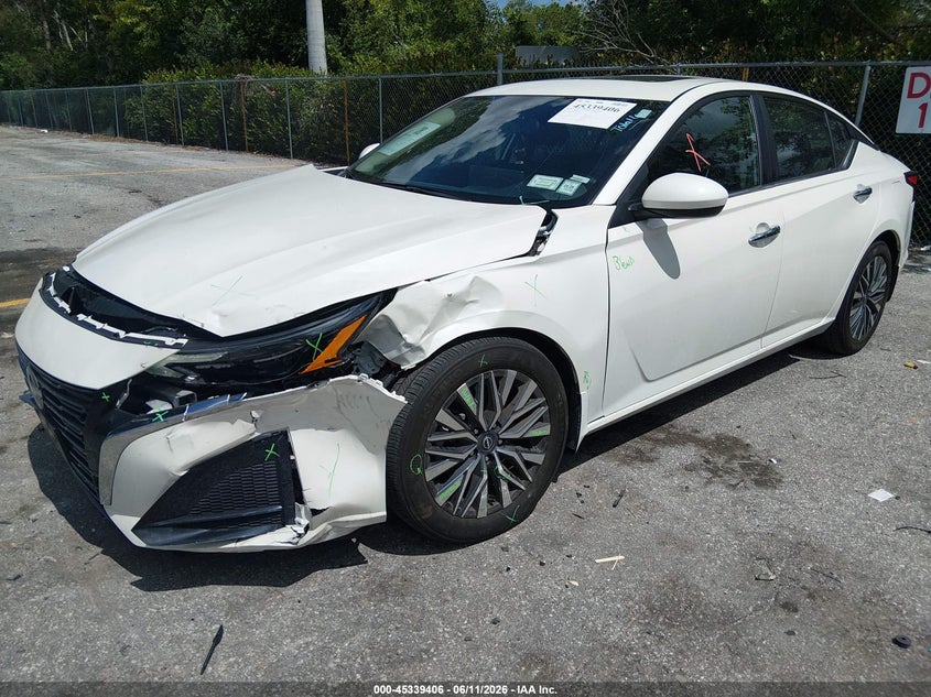 2025 Nissan Altima Sv Fwd 1N4BL4DV4SN343726 photo 1