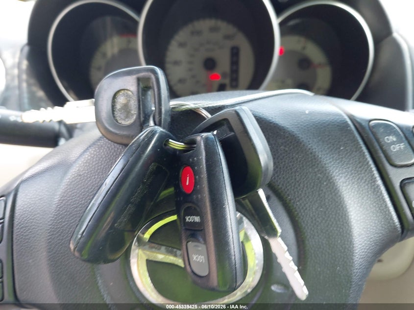 MAZDA MAZDA3 2007 VIN JM1BK12F771748968