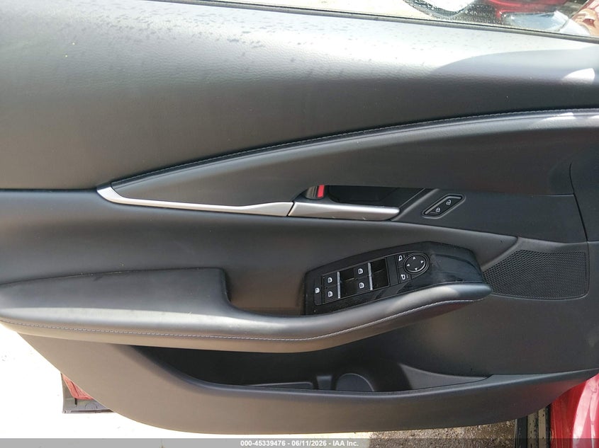 MAZDA CX-30 - zdjęcie 18