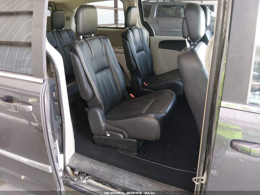 AtlanticExpress - Chrysler Town & Country