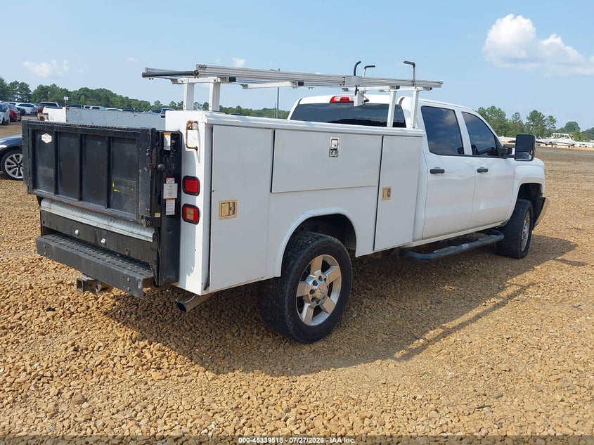 CHEVROLET SILVERADO 2500HD 2015 VIN 1GC1KUEG0FF166911