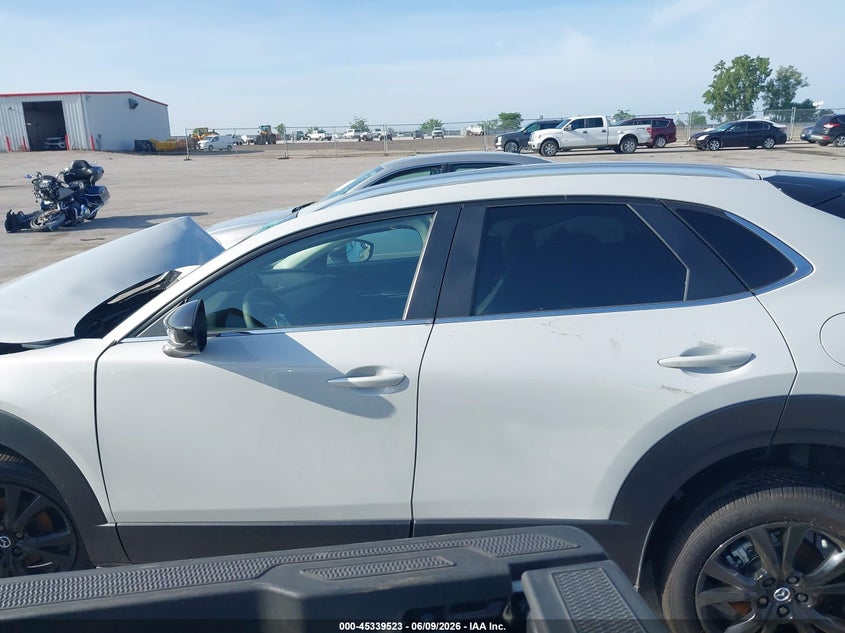 AtlanticExpress - Mazda CX-30