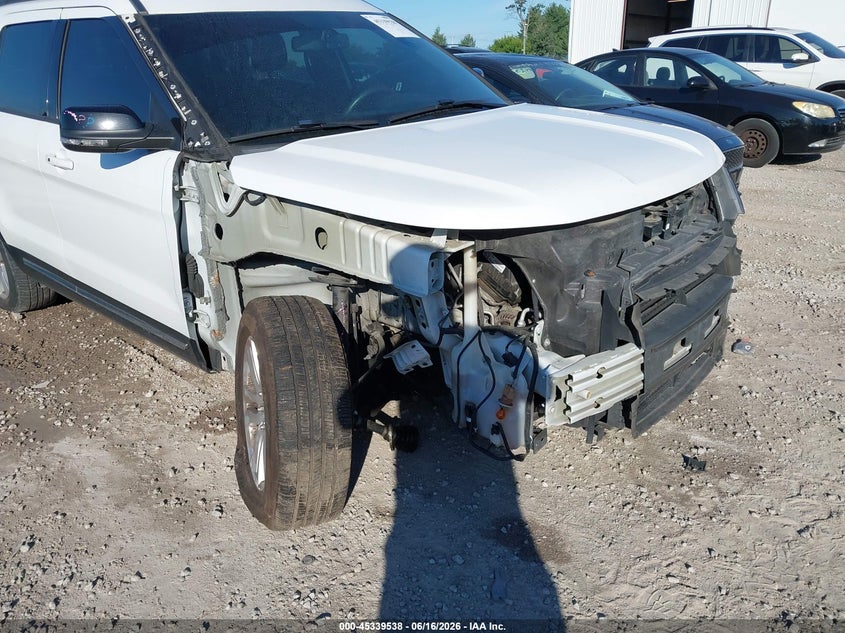 2018 FORD EXPLORER auction photo 6