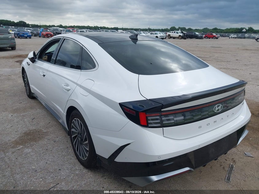 2025 HYUNDAI SONATA HYBRID auction photo 3