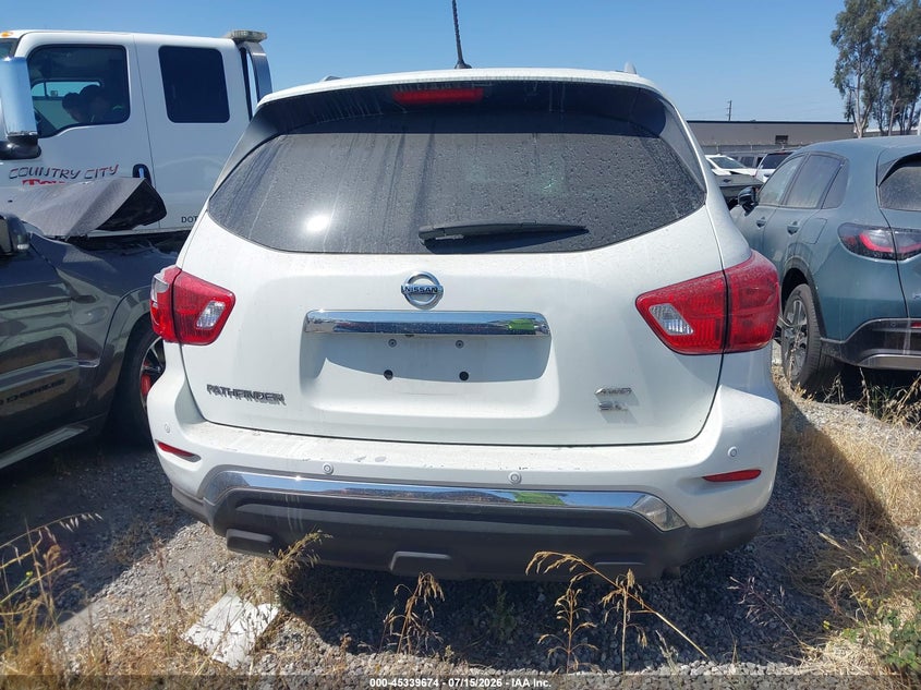 2017 NISSAN PATHFINDER SL — Фото 16