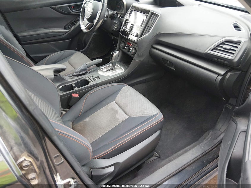 2018 SUBARU CROSSTREK auction photo 5