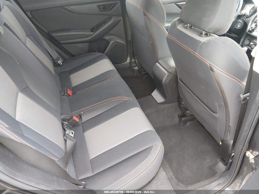 2018 SUBARU CROSSTREK auction photo 8