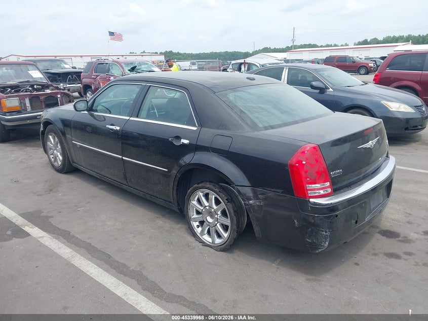 Vin: 2c3ca6ct7ah114811, lot: 45837904, chrysler 300c hemi 20103