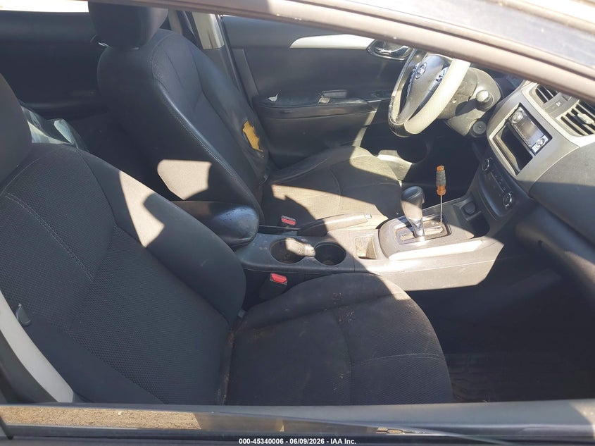 2016 NISSAN SENTRA auction photo 5