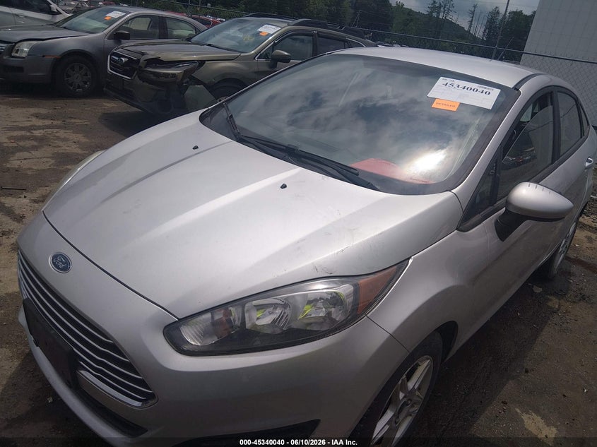 Vin: 3fadp4bj1hm161689, lot: 45837976, ford fiesta se 20172