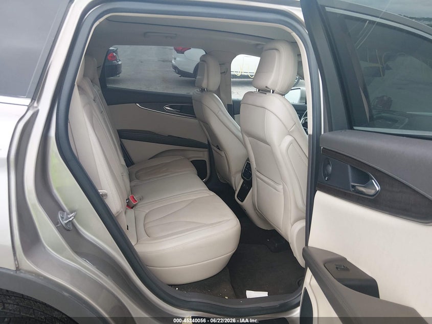 2020 Lincoln Nautilus Reserve VIN: 2LMPJ8K98LBL23284 Lot: 45340056