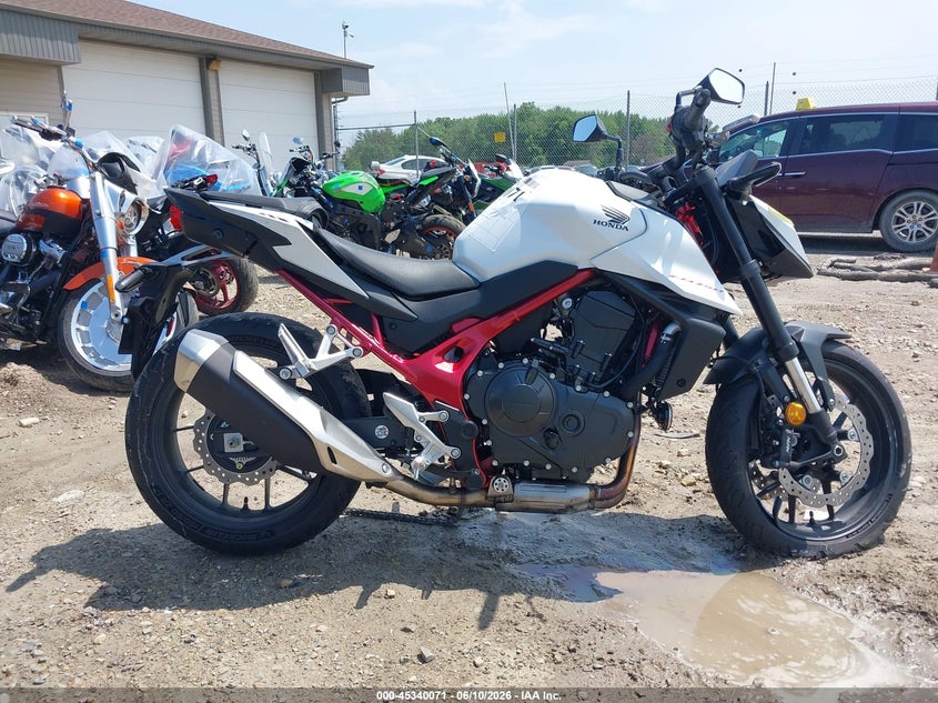 2025 Honda Cb750 A VIN: JH2RH2401SK002716 Lot: 45340071