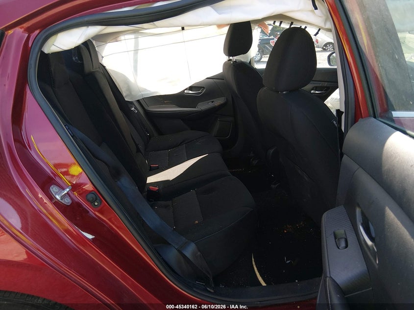 2022 NISSAN SENTRA auction photo 8