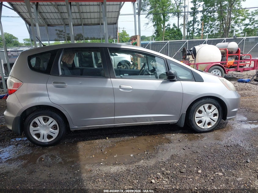 2009 Honda Fit VIN: JHMGE88239S069852 Lot: 45340179