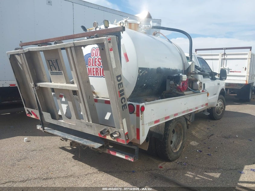 2001 FORD F-450 auction photo 4