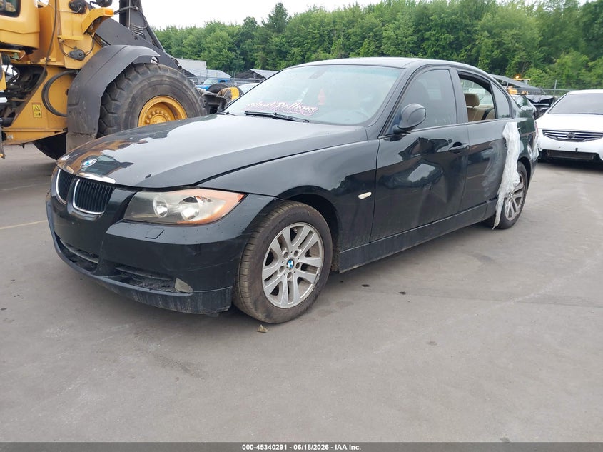 2006 BMW 325XI auction photo 2