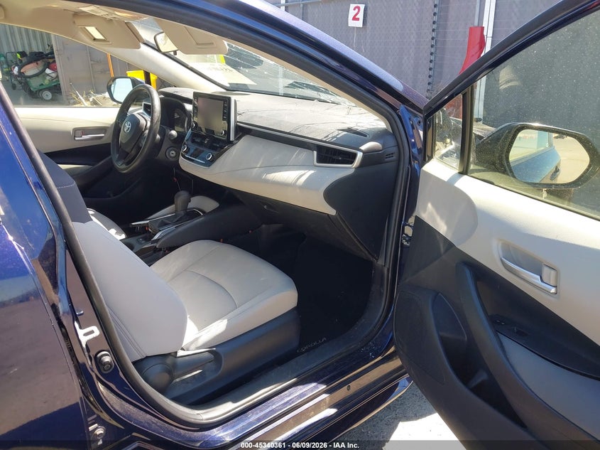 VIN JTDEPMAEXMJ145260 2021 TOYOTA COROLLA LE