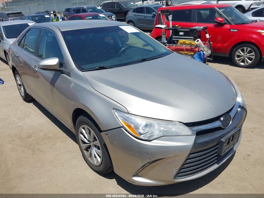 Vin: 4t1bf1fk9hu752303, lot: 45838330, toyota camry le 2017 img_1