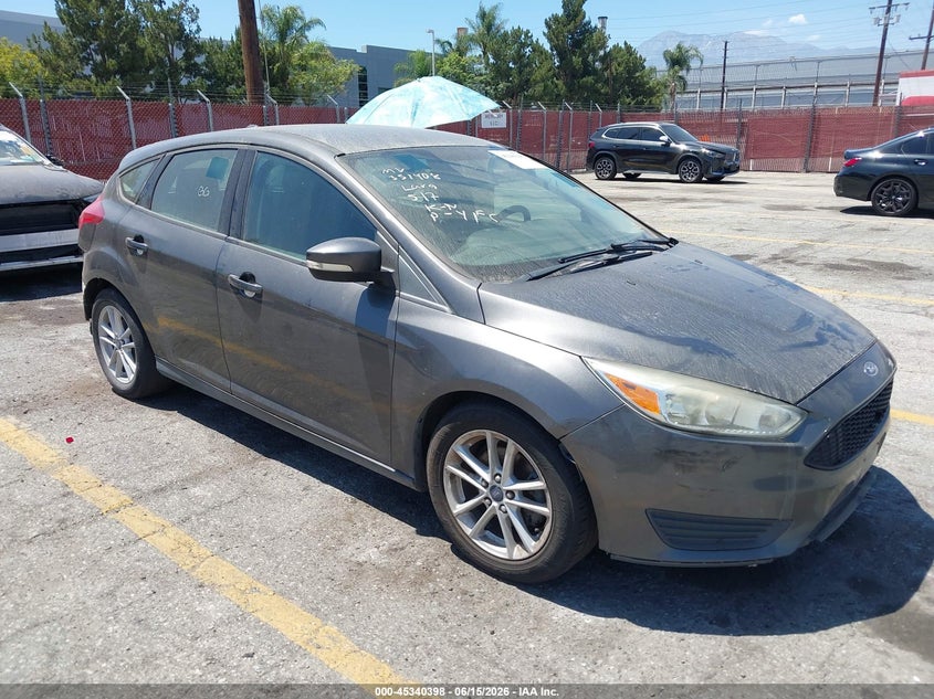 Vin: 1fadp3k26fl351408, lot: 45838334, ford focus se 2015 img_1