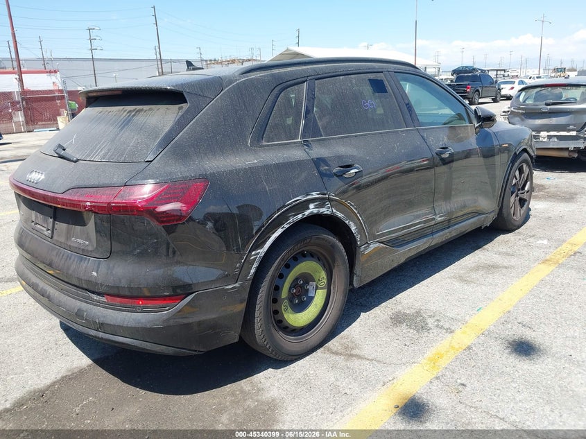 Vin: wa1aaage5mb028762, lot: 45838335, audi e-tron premium quattro 20214