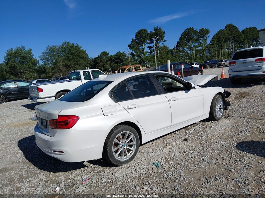 2017 BMW 320I auction photo 4