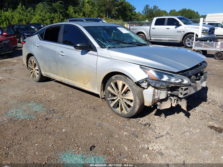 2019 NISSAN ALTIMA auction photo 1