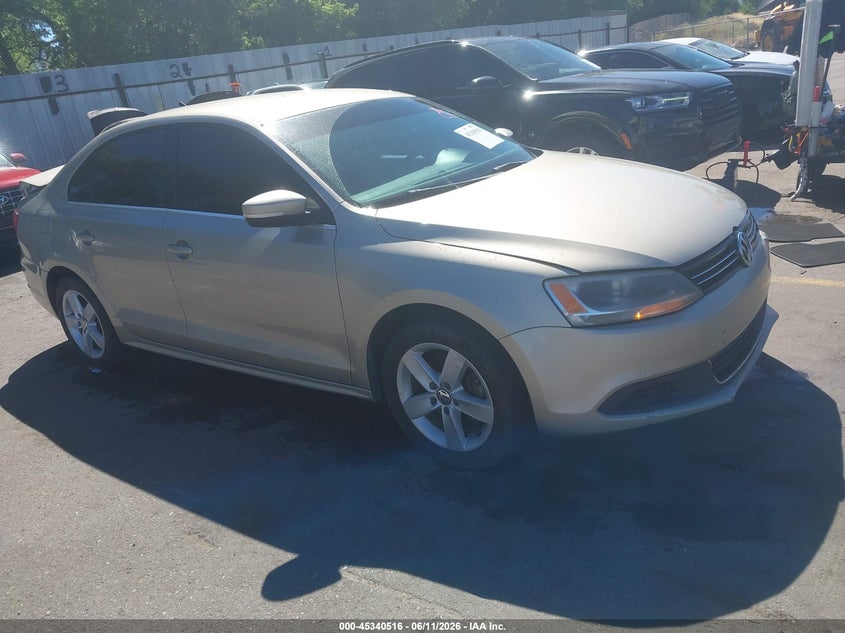 2014 VOLKSWAGEN JETTA auction photo 1
