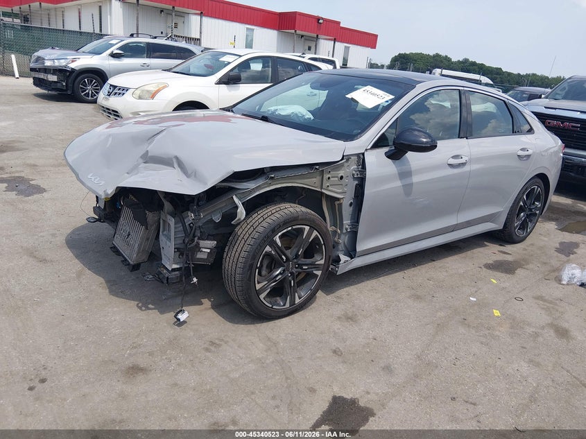 2022 KIA K5 auction photo 2