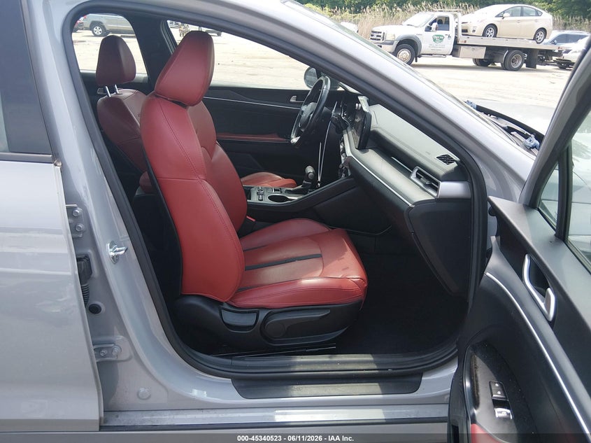 2022 KIA K5 auction photo 5