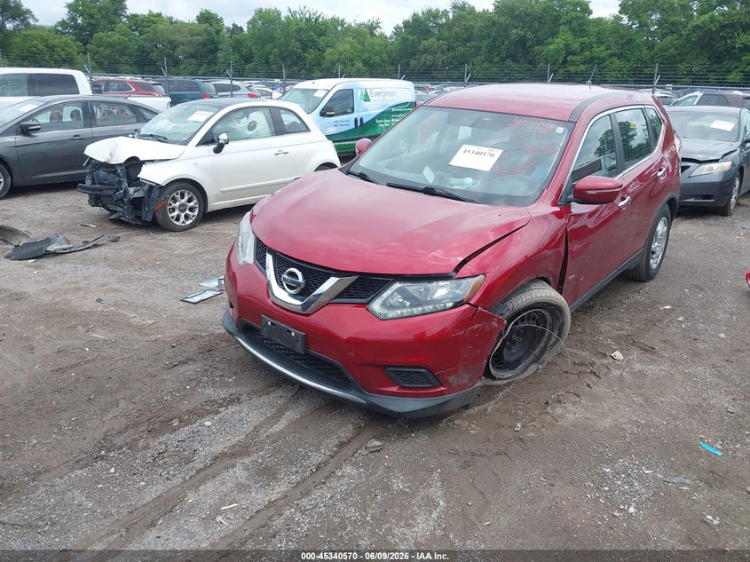 2015 NISSAN ROGUE auction photo 2