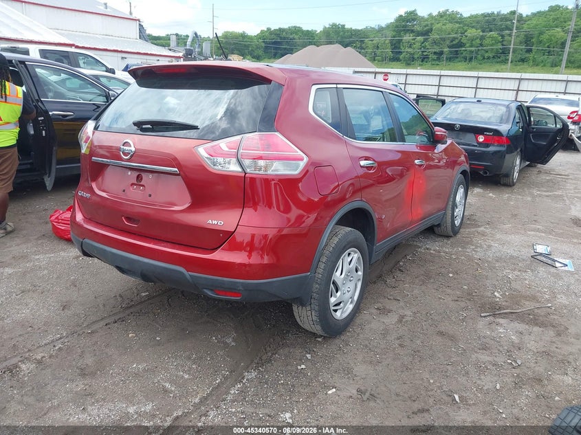 2015 NISSAN ROGUE auction photo 4
