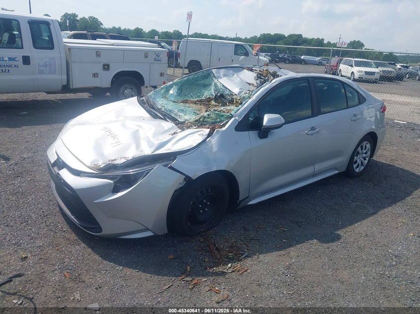 2024 TOYOTA COROLLA auction photo 2