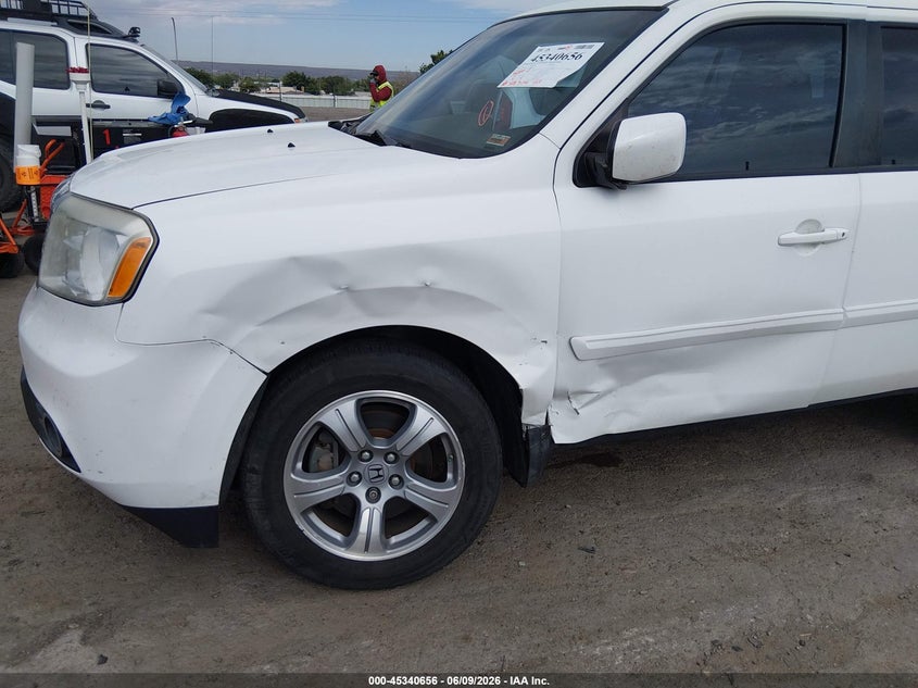 2012 HONDA PILOT auction photo 6