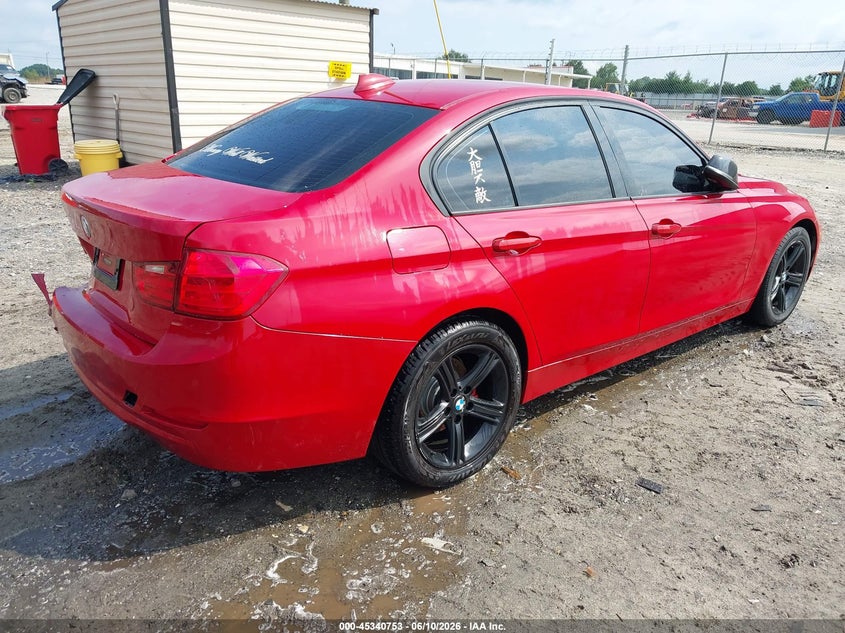 Vin: wba3b1c58ek135613, lot: 45838689, bmw 320i 20144