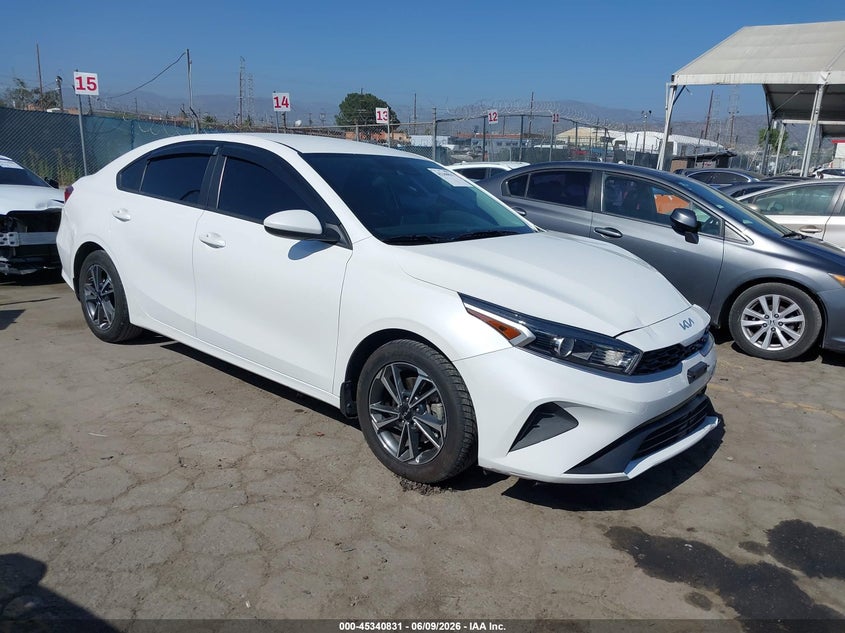 2023 KIA FORTE LXS — Photo gallery