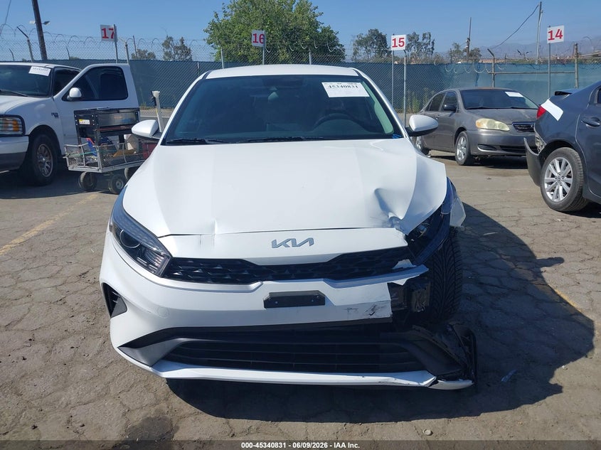 2023 KIA FORTE LXS — Photo 12