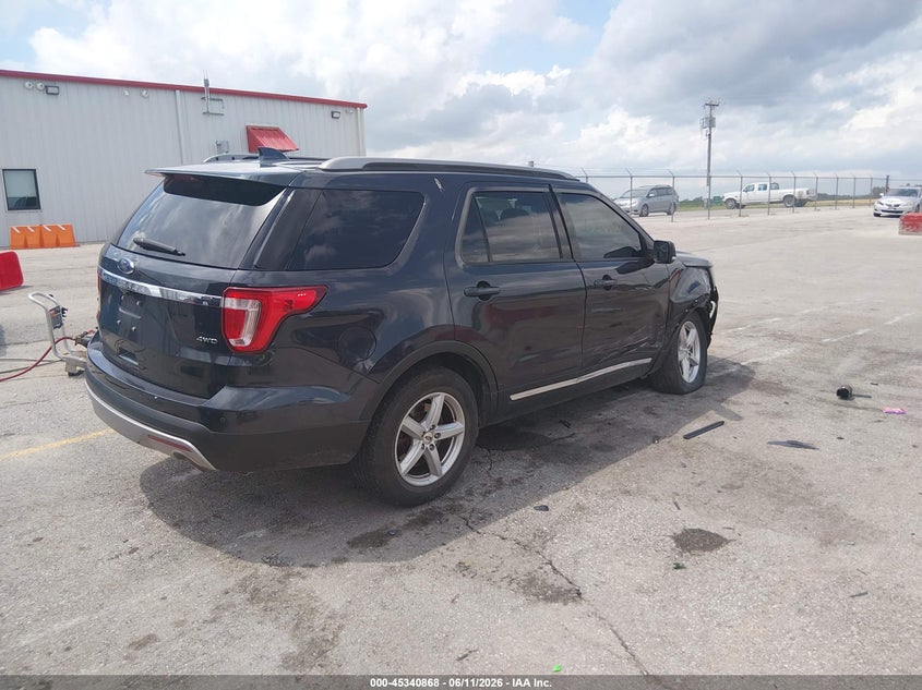 2017 FORD EXPLORER auction photo 4