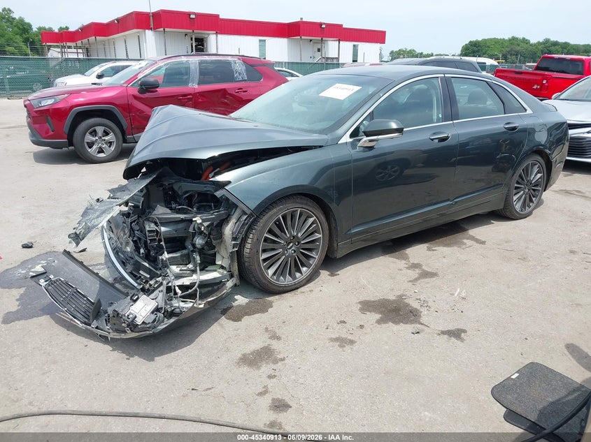 2016 LINCOLN MKZ HYBRID auction photo 2