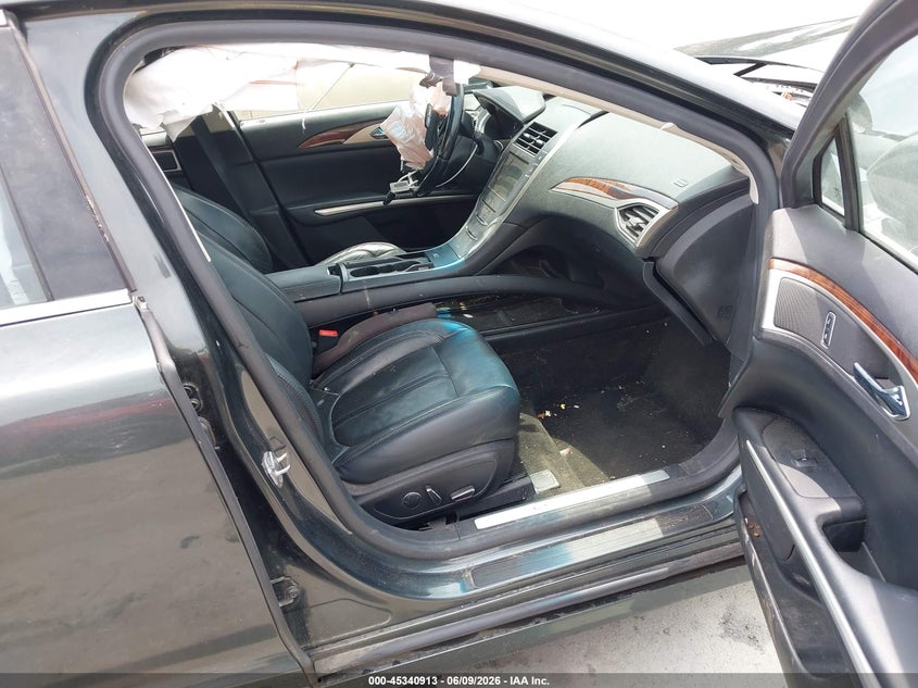 2016 LINCOLN MKZ HYBRID auction photo 5