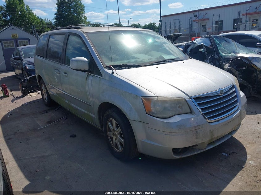 2009 Chrysler Town & Country Touring