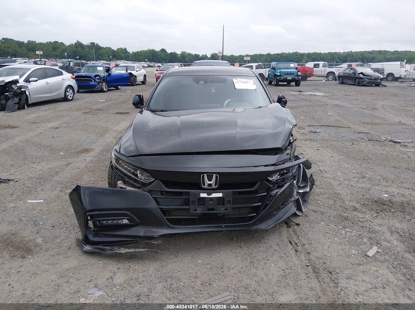 VIN 1HGCV1F3XJA094469 2018 HONDA ACCORD SPORT