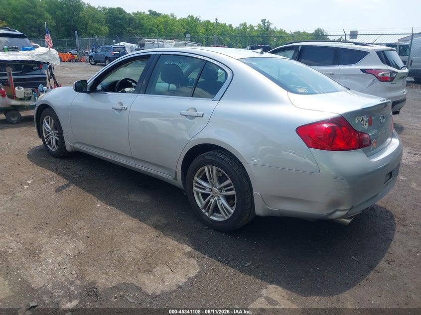 2011 INFINITI G25X — zdjęcie 3