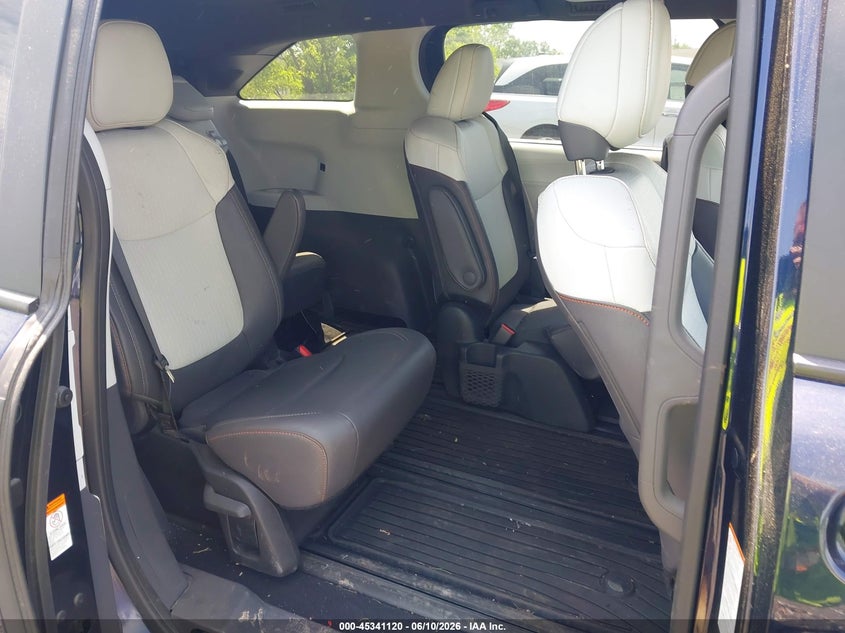 TOYOTA SIENNA 2024 VIN 5TDDSKFC6RS117276
