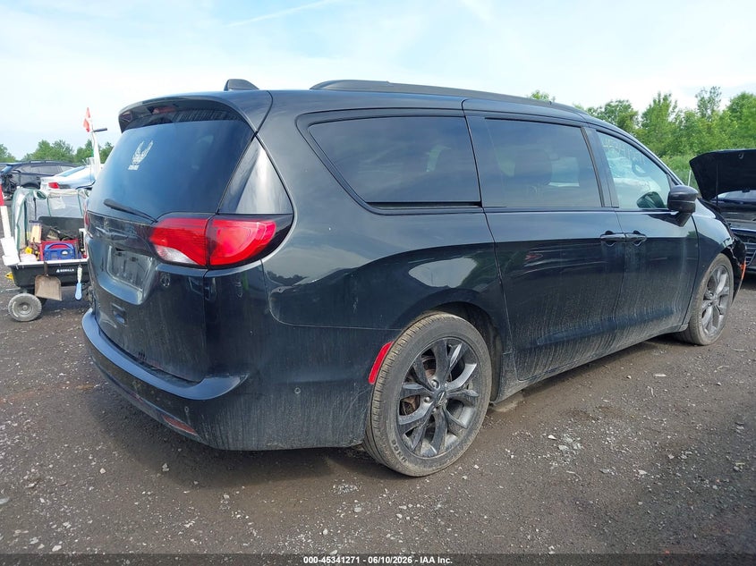 Vin: 2c4rc1eg8kr588815, lot: 45839208, chrysler pacifica touring l plus 20194