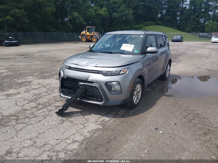 2022 KIA SOUL auction photo 2